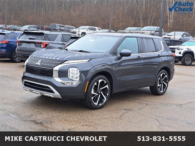 2024 Mitsubishi Outlander SE