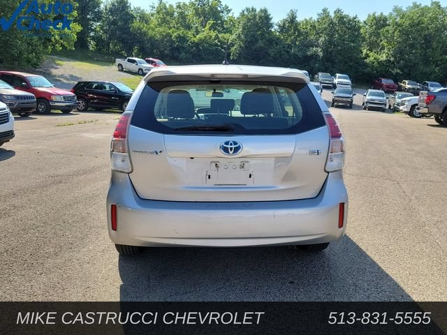 2017 Toyota Prius v Two