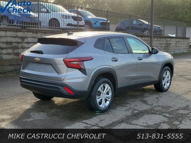 2024 Chevrolet Trax LS