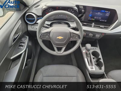 2025 Chevrolet Trax LS