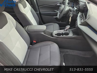 2025 Chevrolet Trax LS