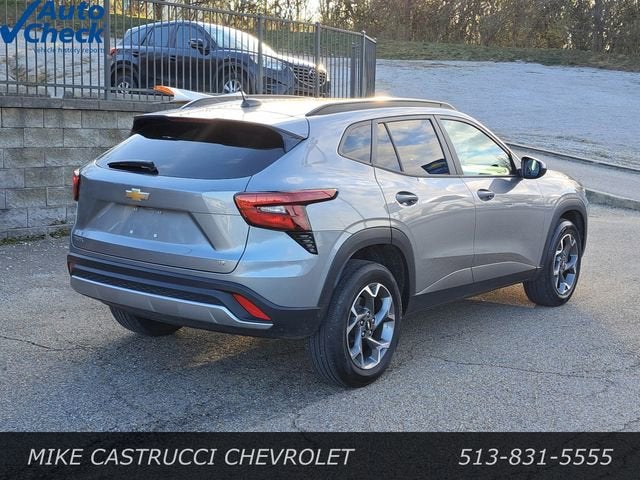 2024 Chevrolet Trax LT