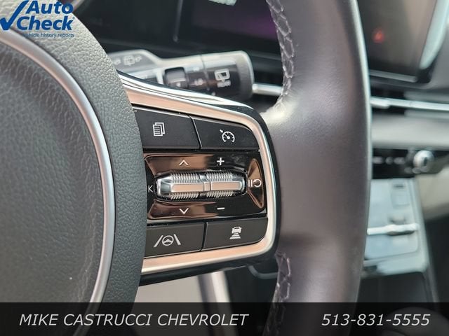 2024 Kia Carnival EX
