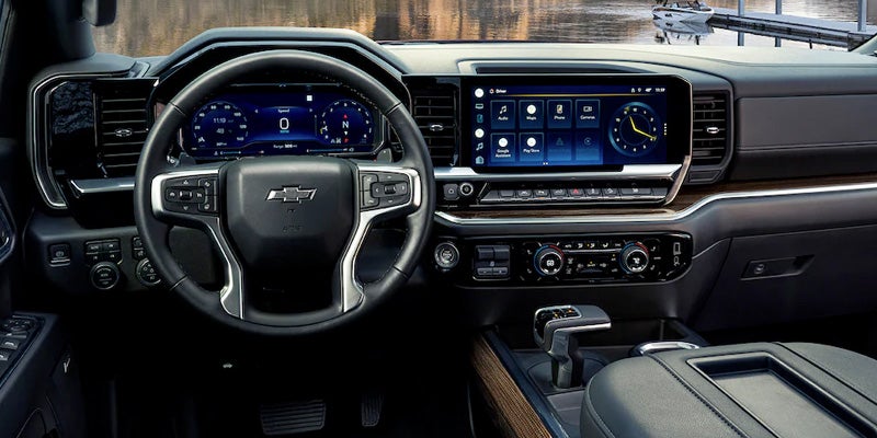 Interior view of dashboard in a 2022 Chevrolet Silverado 1500