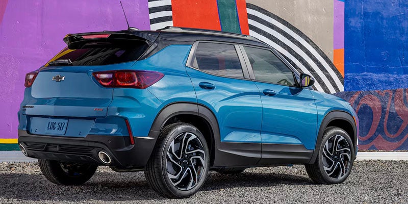 Rear angled view of a blue 2025 Chevrolet Trailblazer